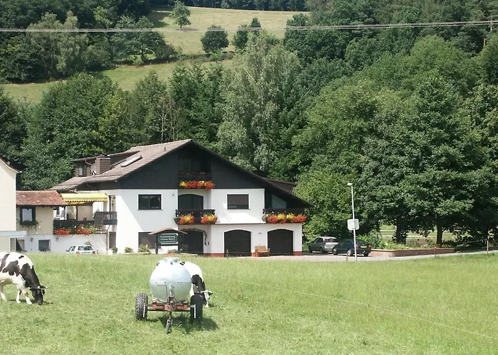 Apartamento Quaint In Huettenthal With Garden *