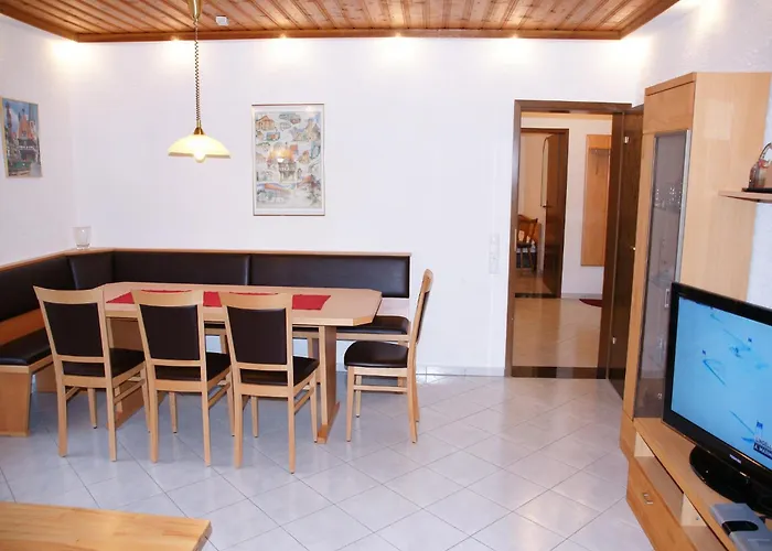 Apartamento Quaint In Huettenthal With Garden Mossautal